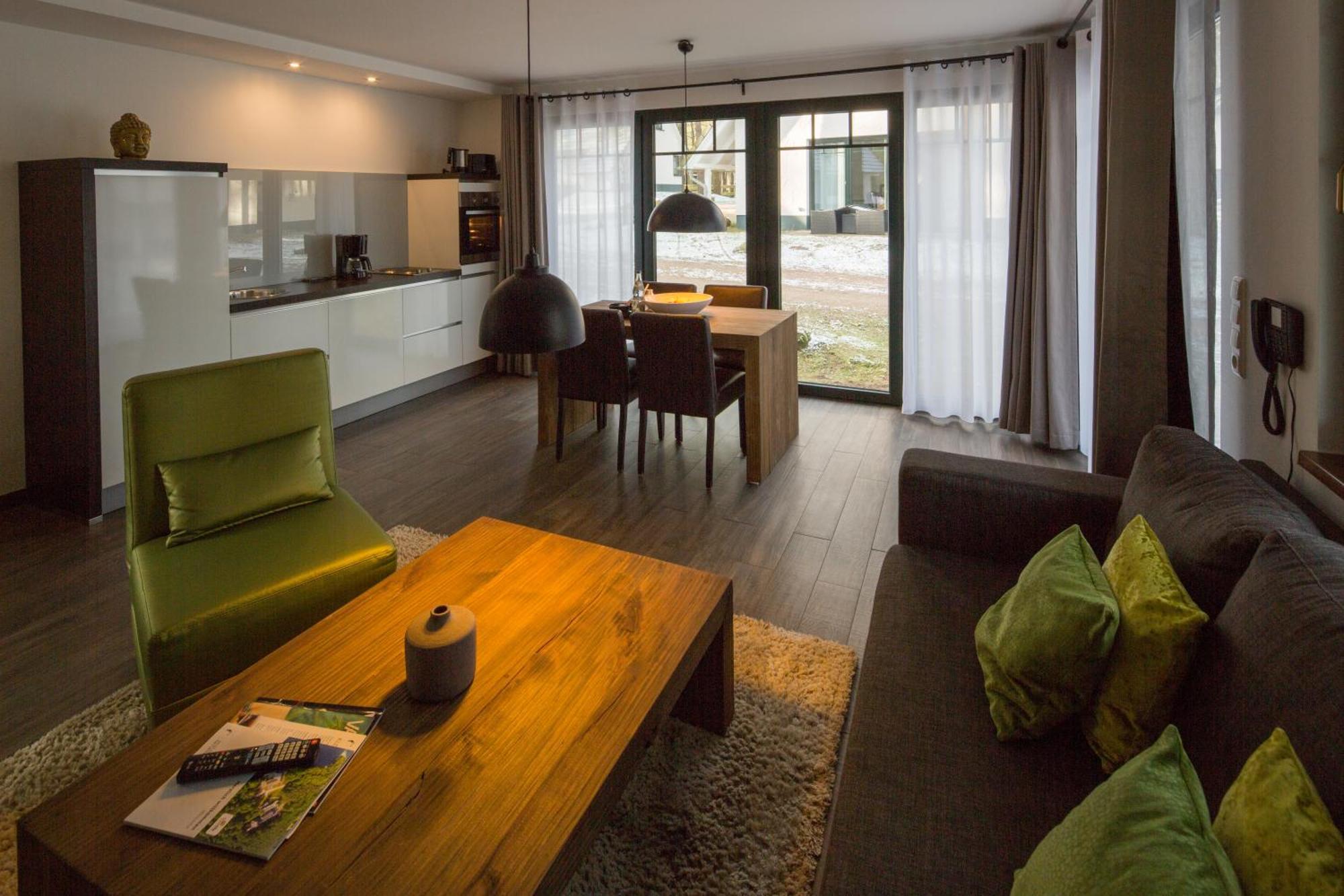 Van Der Valk Naturresort Drewitz Nossentiner Huette Екстер'єр фото