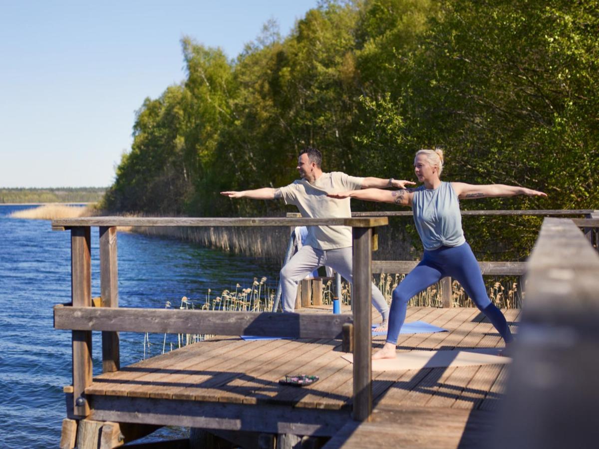 Van Der Valk Naturresort Drewitz Nossentiner Huette Екстер'єр фото