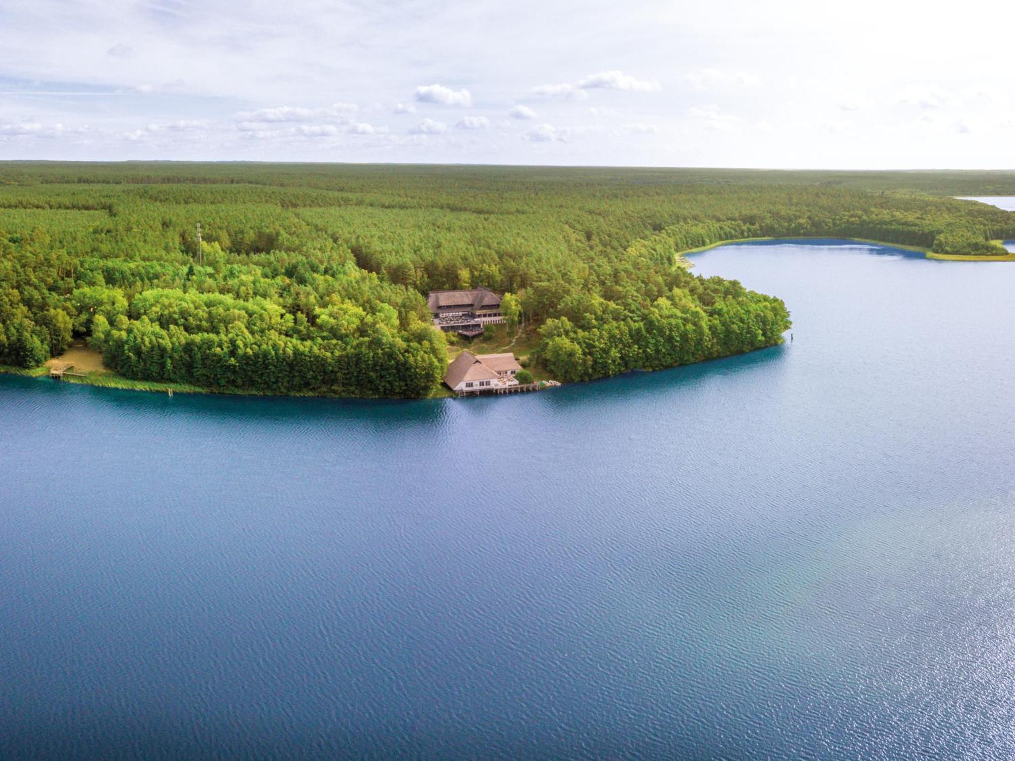 Van Der Valk Naturresort Drewitz Nossentiner Huette Екстер'єр фото